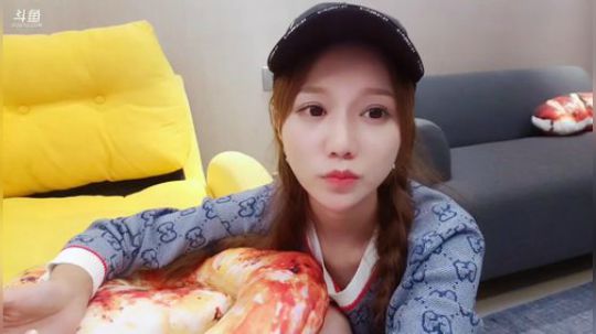 我本善良72发布了一个斗鱼视频2019-08-21