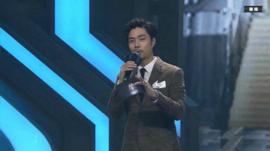 铁血丶苟且君发布了一个斗鱼视频2019-08-25