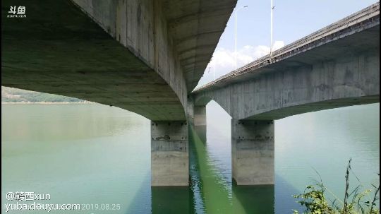 基地对面1