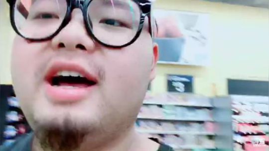 彭APeng: 买菜~么么哒~ 2019-08-25 22点场