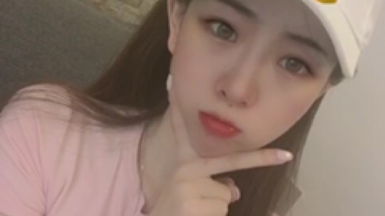 小甜甜fairy发布了一个斗鱼视频2019-08-26