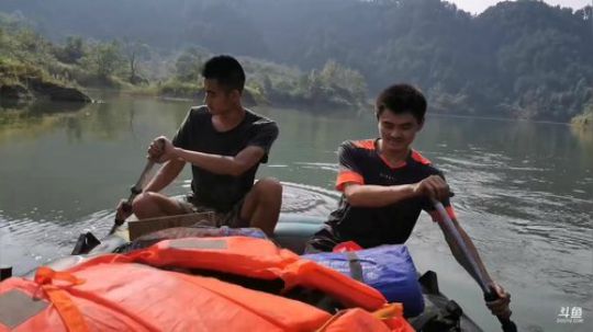 哆啦爱梦梦发布了一个斗鱼视频2019-08-26