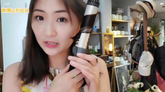 丿Good丶发布了一个斗鱼视频2019-08-27