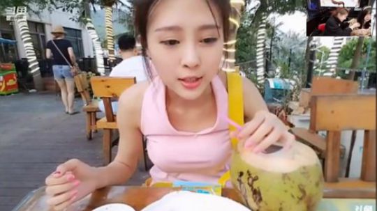 伤心hh发布了一个斗鱼视频2019-08-27