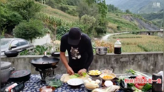 高山人家乡民的晚餐(≧ω≦)/ 2019-08-28 14点场