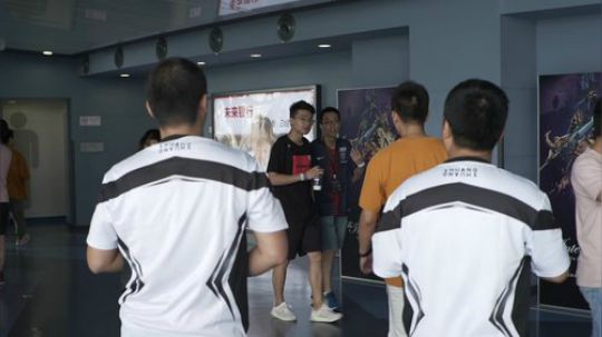 【Ti9整理回顾】现场趣味活动摆造型part1