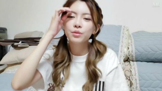 藤一的小幸运发布了一个斗鱼视频2019-08-29