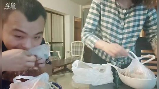 电玩城