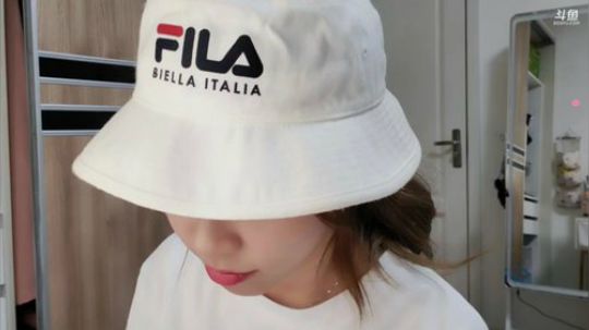 藤一的小幸运发布了一个斗鱼视频2019-08-31