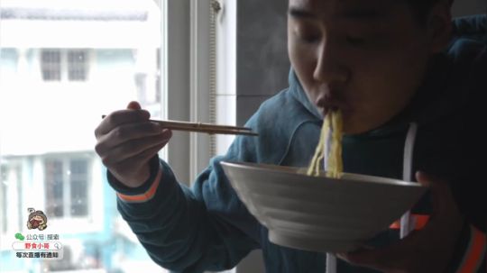 August丶21th发布了一个斗鱼视频2019-09-01