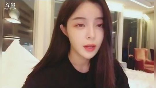 苏恩： 晚上好哟 2019-08-31 23点场