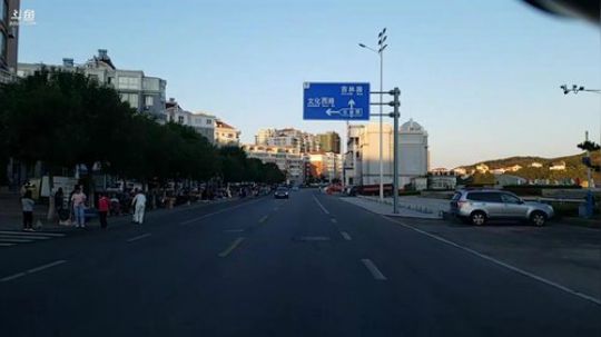 我在斗鱼看威海大叔直播美食