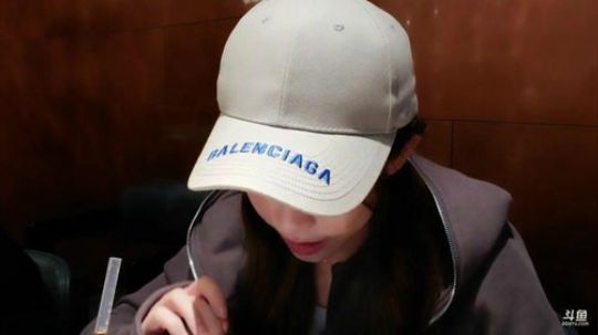 藤一的小幸运发布了一个斗鱼视频2019-09-01