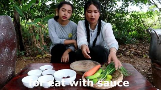 柬埔寨小嫂子 清蒸鹅扒配高棉蘸料