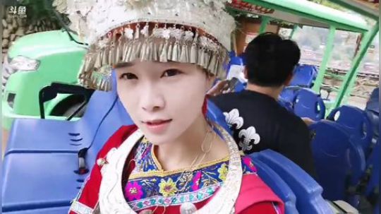 肖淑洁生命中的光和盐发布了一个斗鱼视频2019-09-03