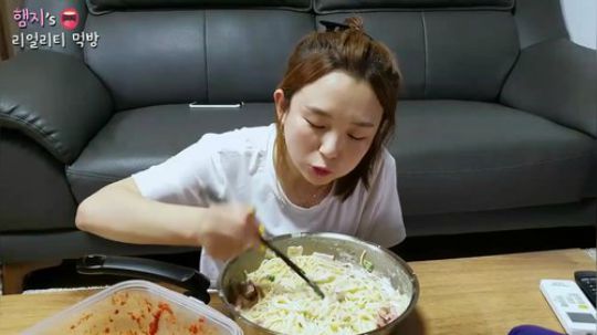 【Hamzy】今天吃了奶油意面，还加了辣椒！！