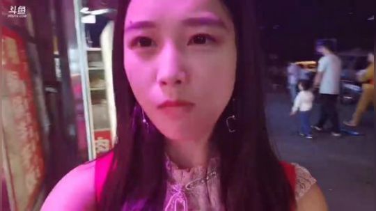 肖淑洁生命中的光和盐发布了一个斗鱼视频2019-09-05