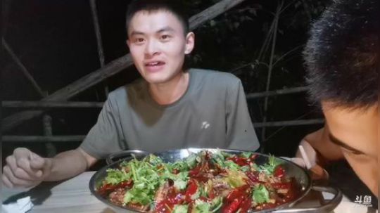 荒野厨神之极品干锅鸡翅 2019-09-03 20点场