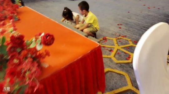 如风的smile发布了一个斗鱼视频2019-09-07