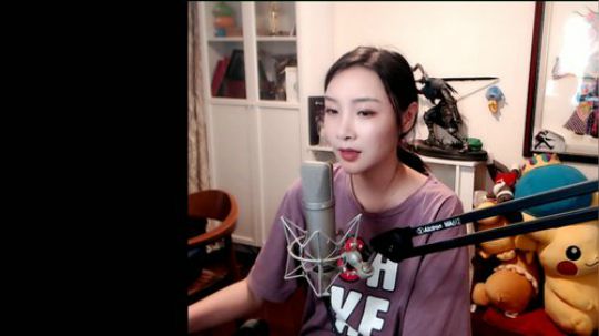 我在斗鱼看女流66直播休闲益智