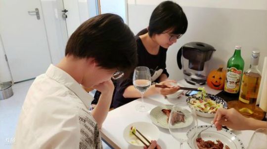 今晚继续吃播 2019-09-07 01点场