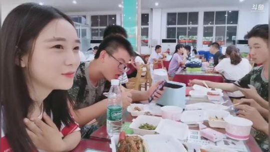 肖淑洁生命中的光和盐发布了一个斗鱼视频2019-09-09