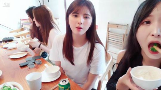 阿华丨Awa丶发布了一个斗鱼视频2019-09-10