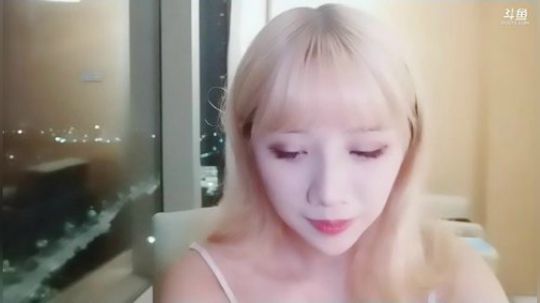 火轮星丶瓜小皮发布了一个斗鱼视频2019-09-13