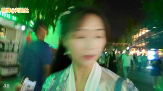丿Good丶发布了一个斗鱼视频2019-09-13