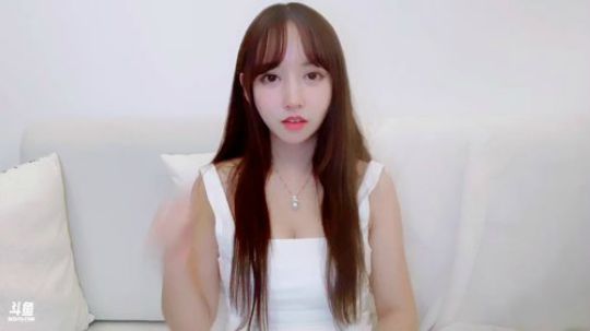 阿华丨Awa丶发布了一个斗鱼视频2019-09-14