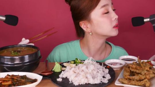 【Ssoyoung】  吃鳗鱼 就要吃新鲜的