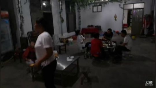 科头溜子发布了一个斗鱼视频2019-09-15