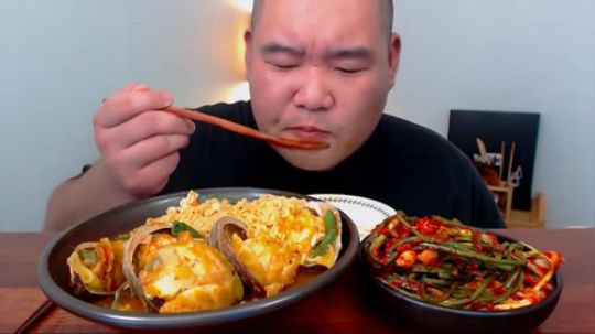 韩版猪皇吃播 4