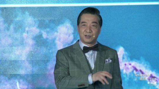 看飞机