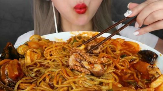 【Great-Girl】中文字幕 _ 面面和海鲜