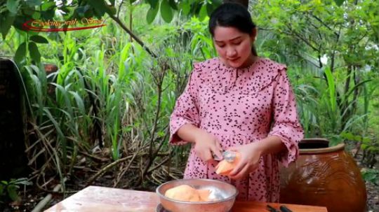 柬埔寨小姐姐 美味最普通的薯片