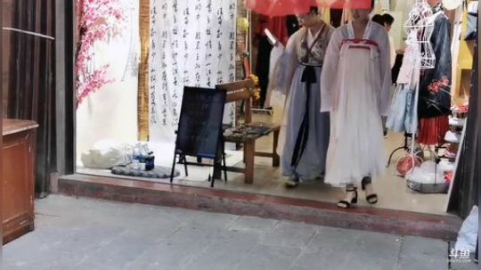 肖淑洁生命中的光和盐发布了一个斗鱼视频2019-09-21