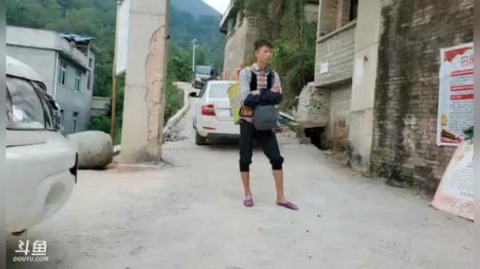 10点开播贵州苗族文化寻访之旅！ 2019-09-22 11点场