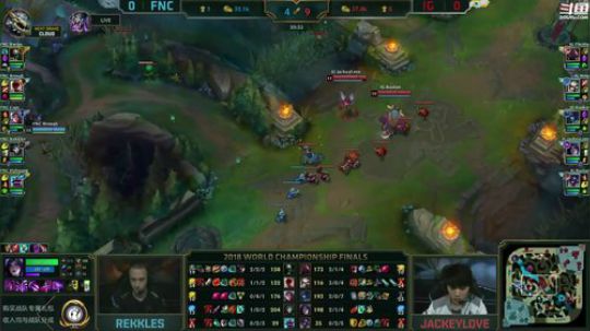 我在斗鱼看英雄联盟赛事直播英雄联盟