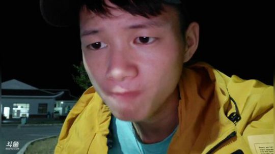 隧道多，网络不好，到万州第一时间开播。 2019-09-23 19点场