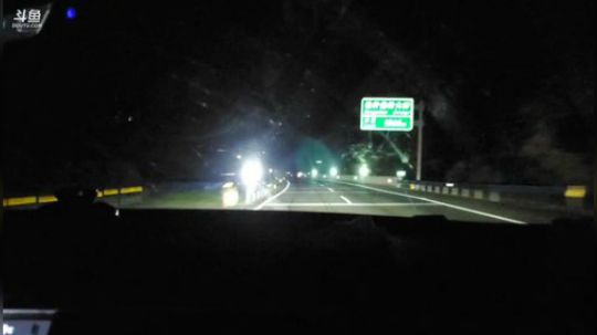 隧道多，网络不好，到万州第一时间开播。 2019-09-23 20点场