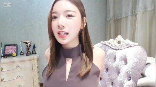 小姨子：年度啦 2019-09-24 19点场