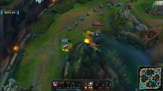 我在斗鱼看英雄联盟赛事直播英雄联盟