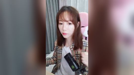 我在斗鱼看珂珂宝丶直播颜值