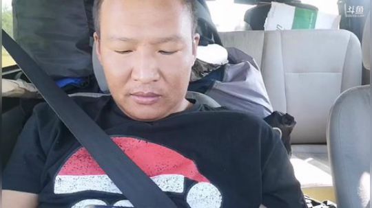 科头溜子发布了一个斗鱼视频2019-09-28