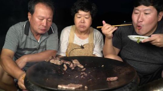 兴森 四米大 膨胀了 吃韩牛了