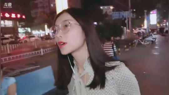 肖淑洁生命中的光和盐发布了一个斗鱼视频2019-09-30