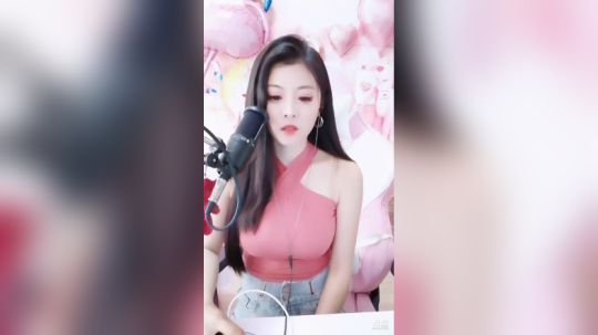 我在斗鱼看可爱christina直播颜值