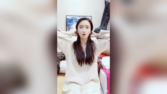 登月团丶离去发布了一个斗鱼视频2019-10-03