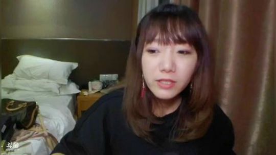 ❤ 等吃饭，耶❤ 2019-10-03 22点场